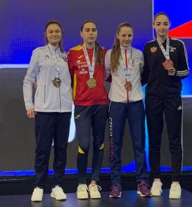 Πανευρωπαϊκό Πρωτάθλημα Καράτε - Ασημένιο μετάλλιο για την Μαριάντα Ζαμαντζά Πανευρωπαϊκό Πρωτάθλημα Καράτε – Ασημένιο μετάλλιο για την Μαριάντα Ζαμαντζά