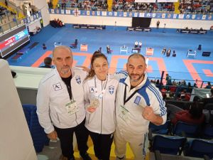 Πανευρωπαϊκό Πρωτάθλημα Καράτε - Ασημένιο μετάλλιο για την Μαριάντα Ζαμαντζά Πανευρωπαϊκό Πρωτάθλημα Καράτε – Ασημένιο μετάλλιο για την Μαριάντα Ζαμαντζά