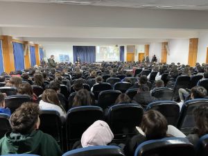 Την Κατερίνη «Με Άλλα Μάτια»….. αντίκρυσαν 1400 μαθητές & μαθήτριες