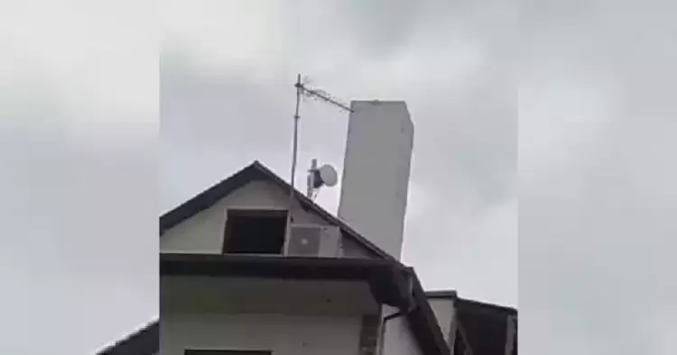 Διαμαρτυρία κατοίκων στο Σβορώνο Κατερίνης για την τοποθέτηση κεραίας κινητής τηλεφωνίας