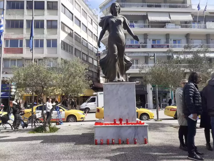 Η Πορεία Διαμαρτυρίας στην Κατερίνη για την τραγωδία στα Τέμπη (εικόνες)