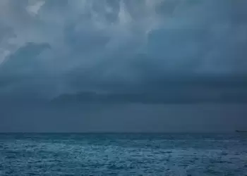 Ο Καιρός σήμερα: Πέμπτη με συννεφιά και με τοπικές βροχές