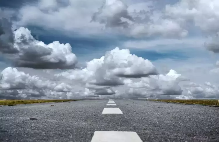 Ο Καιρός σήμερα: Συννεφιά με τοπικές βροχές Ο Καιρός σήμερα: Συννεφιά με τοπικές βροχές