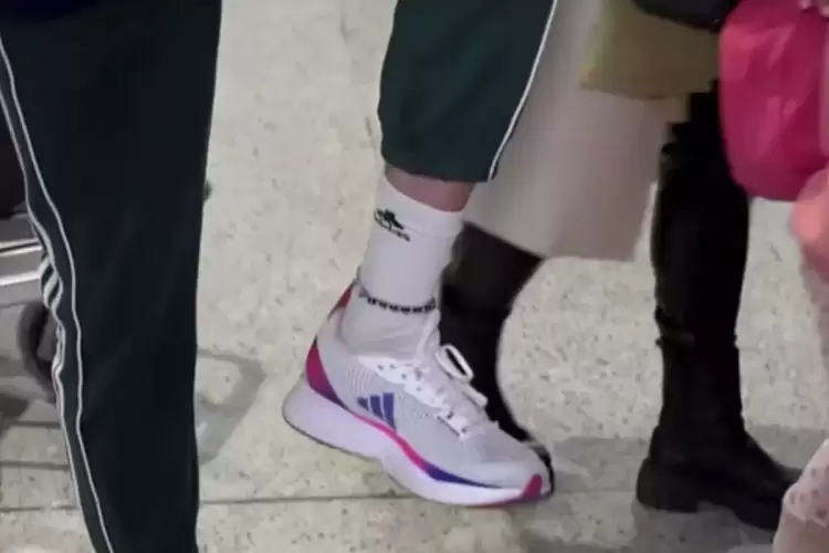 Ο Μίλτος Τεντόγλου αποκάλυψε on camera το γούρι που έχει στους αγώνες Ο Μίλτος Τεντόγλου αποκάλυψε On Camera το γούρι που έχει στους αγώνες