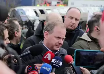 Παραιτήθηκε ο υπουργός Μεταφορών Κώστας Καραμανλής