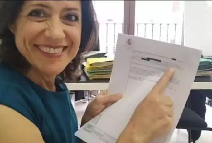 Πρώην σύζυγος θα καταβάλει αποζημίωση €204.000 στη γυναίκα του για τα οικιακά που έκανε επί 25 χρόνια Πρώην σύζυγος θα καταβάλει αποζημίωση €204.000 στη γυναίκα του για τα οικιακά που έκανε επί 25 χρόνια