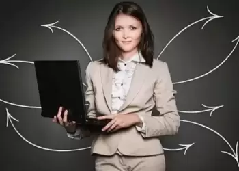 Σε σταθερά ανοδική πορεία το ποσοστό των γυναικών σε ανώτερες διοικητικές θέσεις στην Ελλάδα και παγκοσμίως