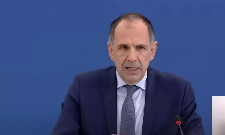 Τέμπη: «Πλήρης διαφάνεια για τα αίτια του δυστυχήματος» – Οι ανακοινώσεις Γεραπετρίτη