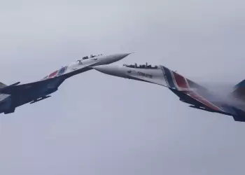 Το θερμό επεισόδιο ΗΠΑ – Ρωσίας στη Μαύρη Θάλασσα αναστατώνει τον πλανήτη