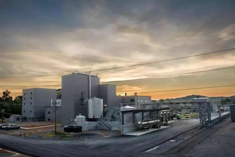 «Το μερίδιο των αγγέλων» αναγκάζει την Jack Daniels να σταματήσει το οικοδομικό έργο