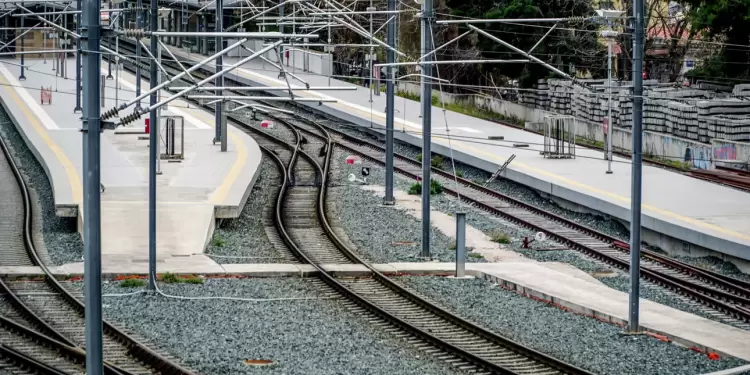 Τρένα: Τα μέτρα που θα ανακοινώσει η κυβέρνηση σήμερα στις 11 Τρένα: Τα μέτρα που θα ανακοινώσει η κυβέρνηση σήμερα στις 11