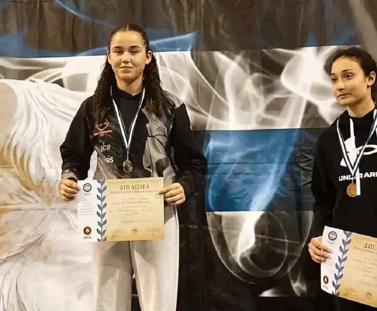 Χρυσή πρωταθλήτρια Ελλάδας στην πάλη η Ζωή Καιδοπούλου των Ολυμπίων Κατερίνης