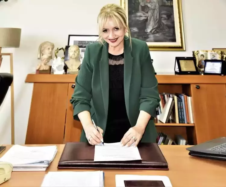 Kαθαρισμός τάφρων, ρείθρων, τεχνικών και φρεατίων σε δίκτυα της ΠΕ Πιερίας