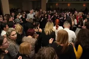 Η χοροεσπερίδα του Γ.Α.Σ. «Ο Ατρόμητος» Κατερίνης είχε κοινωνική διάσταση.