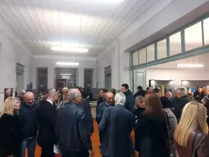 Δήμος Κατερίνης – Οργανισμός Πολιτισμού: Πλήθος κόσμου στα εγκαίνια της έκθεσης ζωγραφικής του Γιώργου Τζιόκα Δήμος Κατερίνης – Οργανισμός Πολιτισμού: Πλήθος κόσμου στα εγκαίνια της έκθεσης ζωγραφικής του Γιώργου Τζιόκα