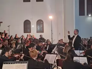 Ένα Μουσικό Υπερθέαμα  στον Ιερό Ναό Τίμιου Σταυρού  Κατερίνης