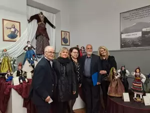 Η Ιστορία των Λαζαίων πρωτοπόρων της επανάστασης του 1821 – Έκθεση  χειροποίητης κούκλας στην Αστική Σχολή  Κατερίνης