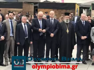 Κατερίνη – Εθνική Επέτειος του 1821: Κατάθεση στεφάνων στην Πλατεία Ελευθερίας για την Εθνική Επέτειο