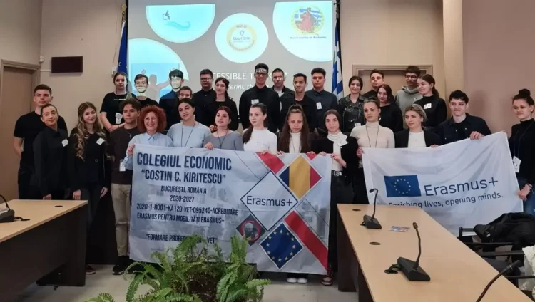 Μαθητές και εκπαιδευτικοί από την Ρουμανία στο Δημαρχείο Κατερίνης