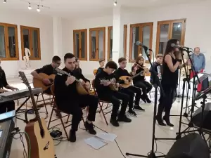 Μελωδικό ταξίδι στο έργο μεγάλων Ελλήνων ποιητών