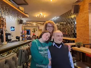 Η Μέριμνα Παιδιού Κατερίνης σε ενημερωτική δράση με τα παιδιά της σε κεντρικά καφέ της πόλης