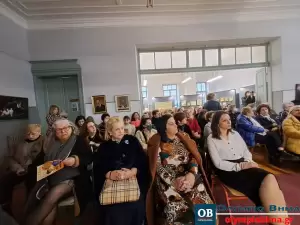 Μουσικές και τραγούδια του Μάνου Χατζιδάκι στην Αστική Σχολή Κατερίνης  