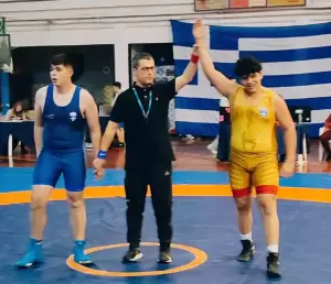 Τρία μετάλλια στην πάλη οι Ολύμπιοι Κατερίνης στους πανελλήνιους αγώνες σχολείων