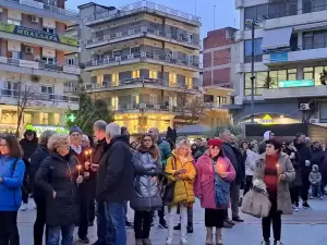 Βουβή διαμαρτυρία εις μνήμην αυτών που έφυγαν (εικόνες)