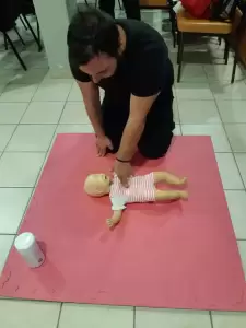 Εκπαιδευτικό Πρόγραμμα από το Σώμα Εθελοντών Σαμαρειτών του Ε.Ε.Σ. Κατερίνης Εκπαιδευτικό Πρόγραμμα από το Σώμα Εθελοντών Σαμαρειτών του Ε.Ε.Σ. Κατερίνης