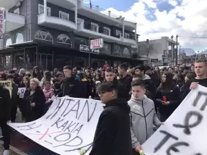 Πορεία στη μνήμη των θυμάτων των Τεμπών στη Λεπτοκαρυά