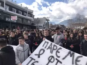 Πορεία στη μνήμη των θυμάτων των Τεμπών στη Λεπτοκαρυά