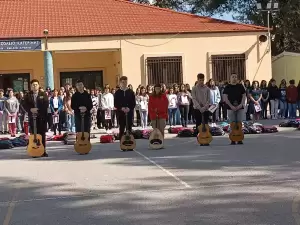 Σχολική δράση του Μουσικό Σχολείο Κατερίνης – Συμμετοχή  στις εκδηλώσεις για το δυστύχημα των Τεμπών