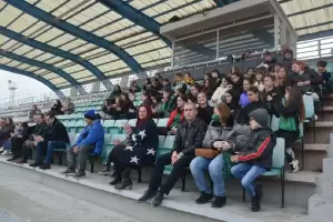 Το τμήμα στίβου του ΓΑΣ Αρχέλαος Κατερίνης έκοψε την βασιλόπιτα του Το τμήμα στίβου του ΓΑΣ Αρχέλαος Κατερίνης έκοψε την βασιλόπιτα του