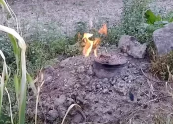 Αλώνια Πιερίας: Αγρότες που έψαχναν για νερό «βρήκαν»… φυσικό αέριο! (vid)