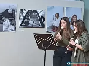 Φωτογραφική Ομάδα Κατερίνης: Η «Χαμένη Αθωότητα» σε μια  έκθεση  φωτογραφίας