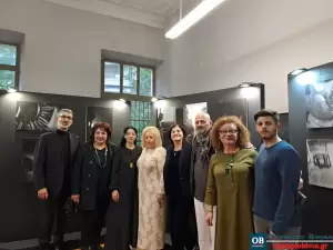 Φωτογραφική Ομάδα Κατερίνης: Η «Χαμένη Αθωότητα» σε μια  έκθεση  φωτογραφίας