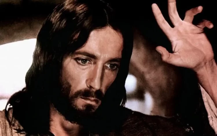 Η κατάρα ενός συναρπαστικού ρόλου: Τι συνέβη στους ηθοποιούς που έπαιξαν τον Ιησού στις ταινίες