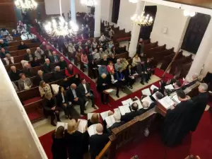 Κατερίνη – Οργανισμός Πολιτισμού: Σε κλίμα κατάνυξης «Το Μοιρολόι της Παναγιάς» & τα «Βυζαντινά Πάθη»