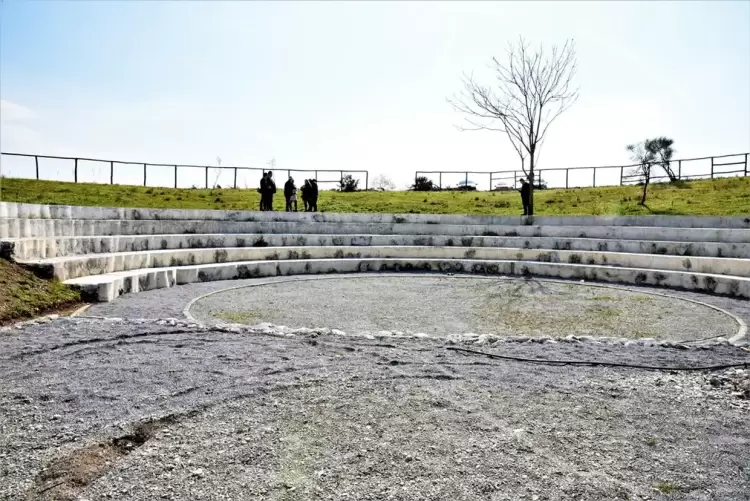 Ολύμπια Εν Δίω - Ξενάγηση της Αντιπεριφερειάρχη Σοφίας Μαυρίδου στον Ολυμπιονικό Χώρο Ολύμπια Εν Δίω – Ξενάγηση της Αντιπεριφερειάρχη Σοφίας Μαυρίδου στον Ολυμπιονικό Χώρο