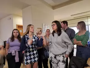 Ολύμπιο Βήμα: Μαθητές από το Szolnok της Ουγγαρίας στις εγκαταστάσεις της εφημερίδας Ολύμπιο Βήμα: Μαθητές από το Szolnok της Ουγγαρίας στις εγκαταστάσεις της εφημερίδας