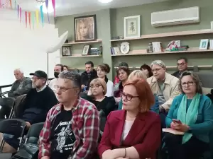 «Πατρίδα ξένη» - Παρουσίαση του βιβλίου της Μ. Παπαδημητρίου – Σαμοθράκη στο βιβλιοπωλείο Νέστωρ «Πατρίδα ξένη» – Παρουσίαση του βιβλίου της Μ. Παπαδημητρίου – Σαμοθράκη στο βιβλιοπωλείο Νέστωρ