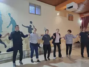 Τα μαθήματα τελείωσαν Τα μαθήματα τελείωσαν