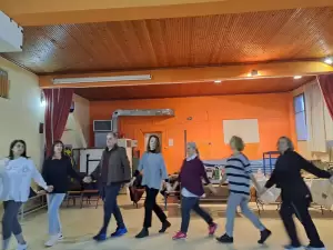 Τα μαθήματα τελείωσαν Τα μαθήματα τελείωσαν