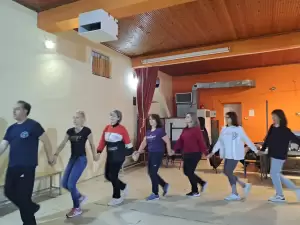 Τα μαθήματα τελείωσαν Τα μαθήματα τελείωσαν