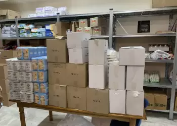 Τρόφιμα στο Παντοπωλείο της Ιεράς Μητρόπολης Κίτρους