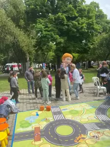 1.200 παιδιά στην Κατερίνη, έμαθαν για την οδική ασφάλεια παίζοντας και διασκεδάζοντας 1.200 παιδιά στην Κατερίνη, έμαθαν για την οδική ασφάλεια παίζοντας και διασκεδάζοντας