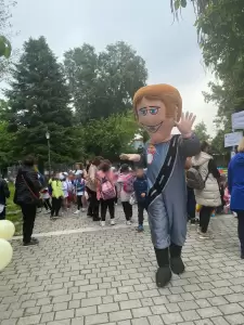 1.200 παιδιά στην Κατερίνη, έμαθαν για την οδική ασφάλεια παίζοντας και διασκεδάζοντας 1.200 παιδιά στην Κατερίνη, έμαθαν για την οδική ασφάλεια παίζοντας και διασκεδάζοντας