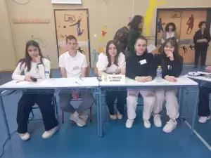 6ο Γυμνάσιο Κατερίνης: «Εν αρχή ην ο Λόγος» - Μια γιορτή του Λόγου! 6ο Γυμνάσιο Κατερίνης: «Εν αρχή ην ο Λόγος» – Μια γιορτή του Λόγου!