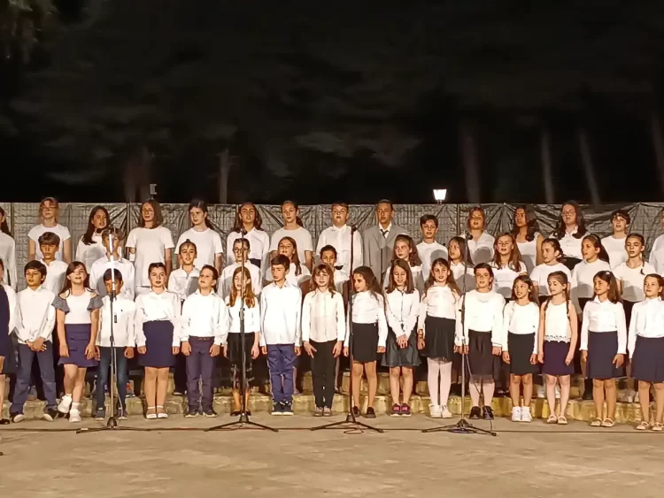 Εκδήλωση από το 2ο δημοτικό σχολείο Κατερίνης, με το 7ο δημοτικό σχολείο Λακατάμειας Κύπρου