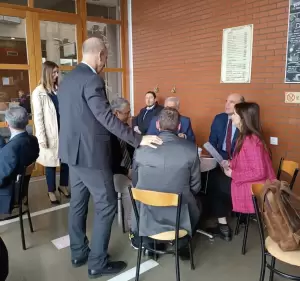 Έναν εποικοδομητικό διάλογο πραγματοποίησε με την Πρόεδρο του Δικηγορικού Συλλόγου κα. Α. Στρίμπα και μέλη του Δ.Σ  ο υποψήφιος Βουλευτής Φώντας Μπαραλιάκος